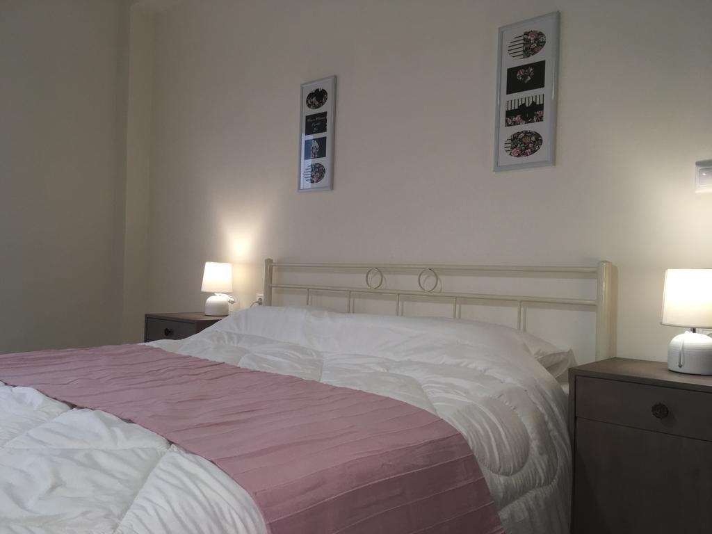 Demeliza Apartments Plaka  Bagian luar foto