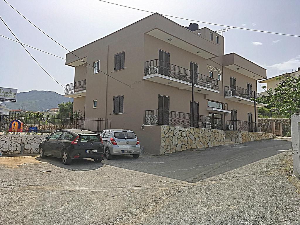 Demeliza Apartments Plaka  Bagian luar foto
